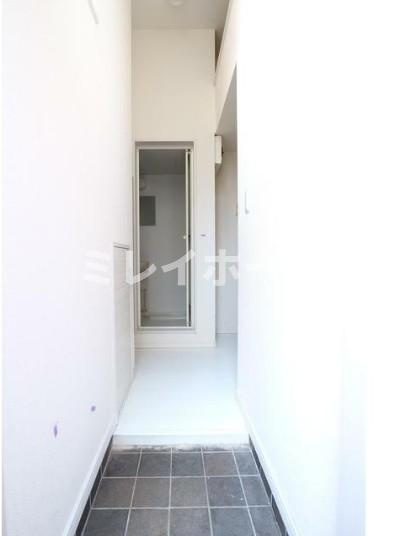 プラティーク南蒲田の玄関