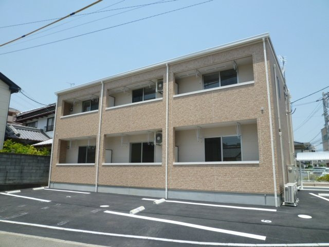 コンフォルト・カーザの駐車場|外観写真その他3