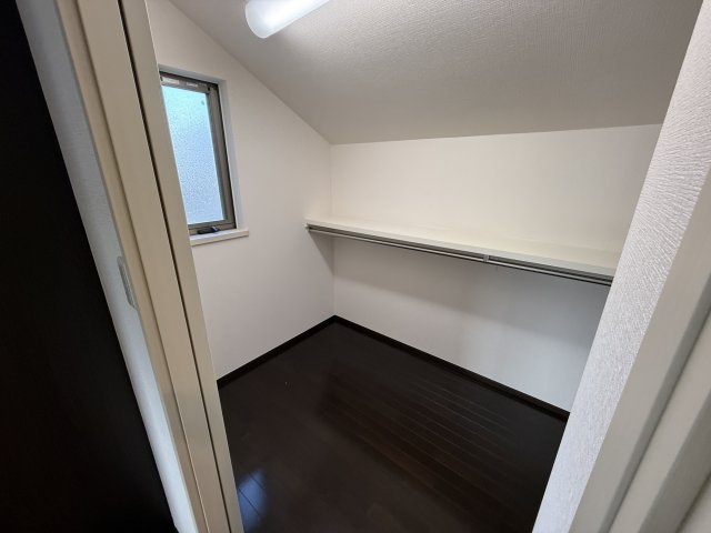 吹田市千里山西５丁目４５－９戸建の収納