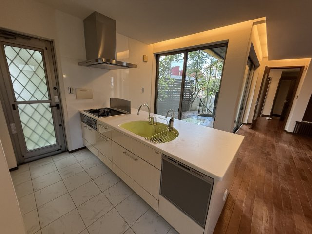 吹田市千里山西５丁目４５－９戸建のキッチン