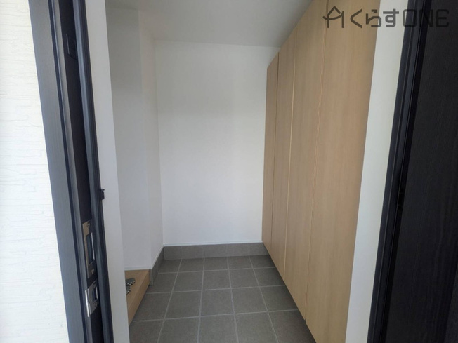 【玄関】 | 姫路市北原／新築戸建