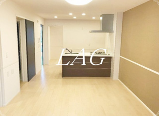 【居間・リビング】 | ルーチェⅡ | 洋室のお部屋です。