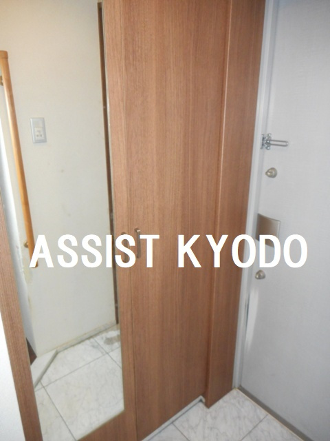 エクセリア千歳船ベルデの玄関