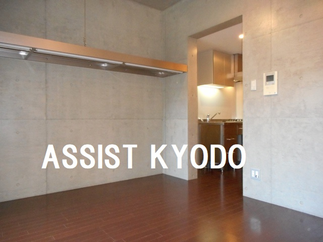 エクセリア千歳船ベルデの居間・リビング