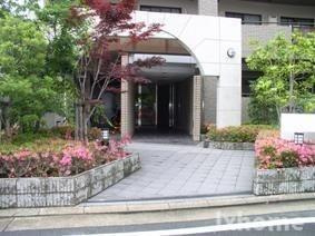 フォレストヒルズのエントランス|毎日通るエントランスはこのようになっています