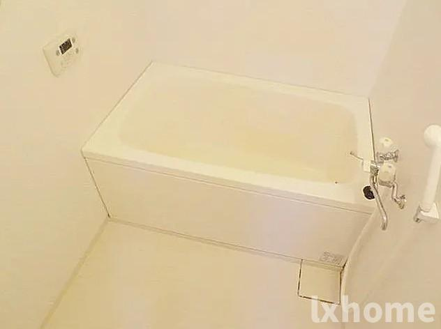 フォレストヒルズの浴室|コンパクトで使いやすいお風呂です