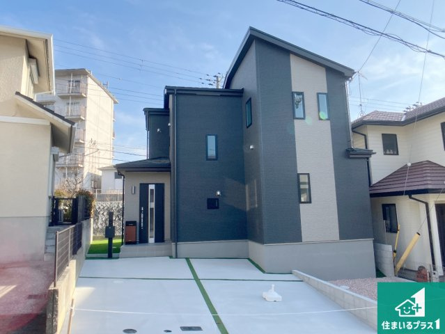 神戸市垂水区桃山台　新築一戸建ての外観|安心の10年保証！外観を美しく保ち、雨水で汚れを落とします！気になることがありましたら、お気軽にお問い合わせください！