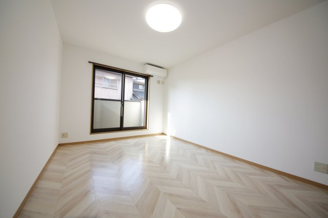 アネモス新舞子の居間・リビング