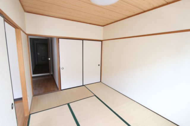 グランドステータス楠の和室