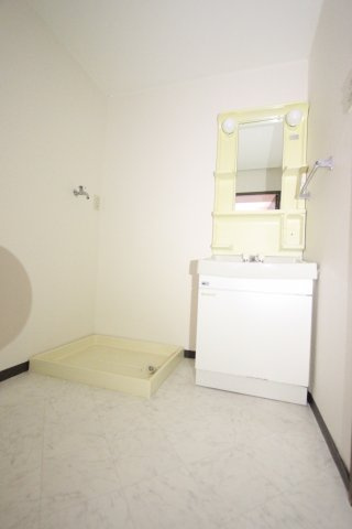 グランドステータス楠の独立洗面台