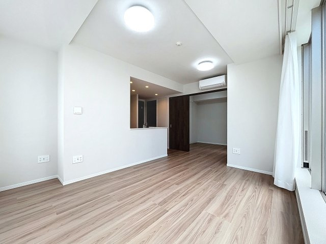 浅草タワーの居間・リビング