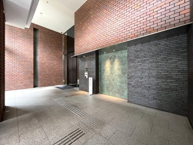 浅草タワーのエントランス