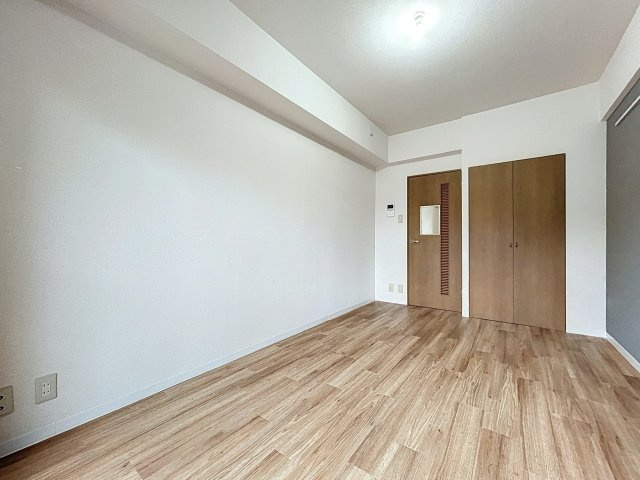 サンテミリオン世田谷上野毛の洋室