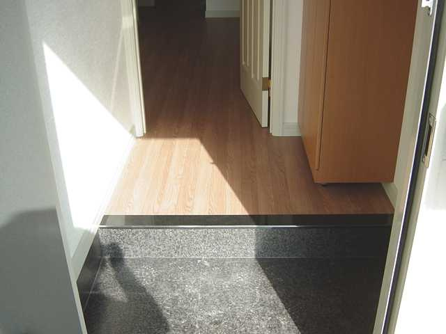 ハイツ憩の玄関|室内設備（イメージ）