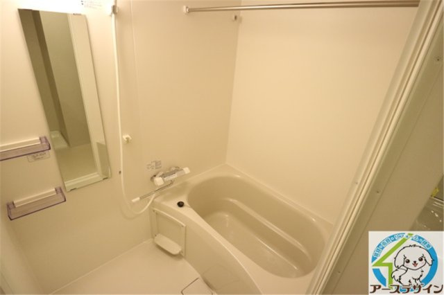 サンプット東仲ノ町の浴室|パース写真