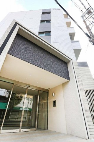 【外観】 | ザ・テラス吹田ＵＨ | シンプルで洗練されたデザインが毎日の暮らしに心地よさをプラス