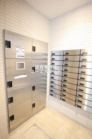 【その他共用部分】 | ザ・テラス吹田ＵＨ | 宅配ボックスで荷物の受け取りラクラク◎