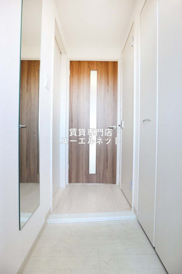 【玄関】 | ザ・テラス吹田ＵＨ | 住まいの顔ともなる玄関