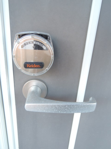 CASAイーストの玄関