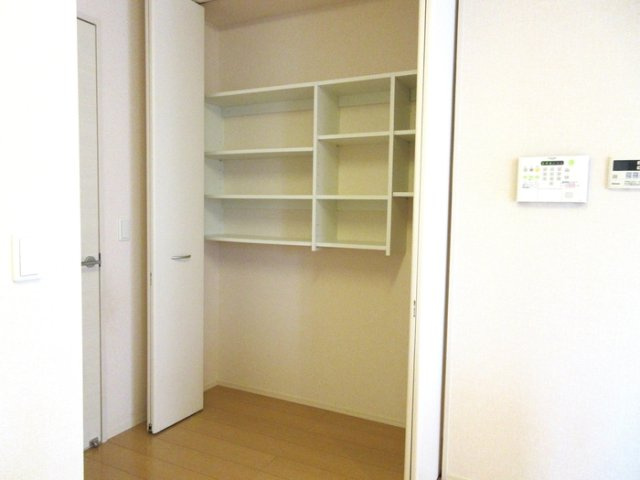 アンソレイエ Ｔの収納