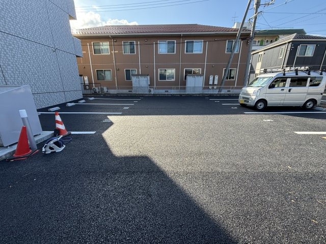 グランテラスの駐車場