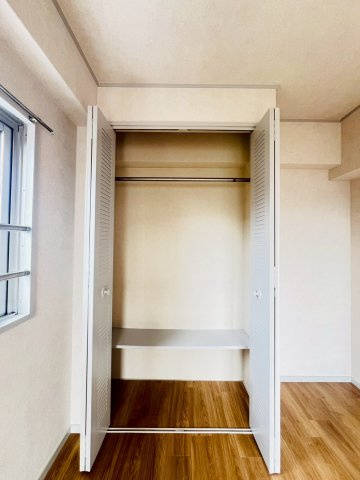 舞子芙蓉ハイツの収納