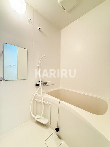 サンコート勝山の浴室