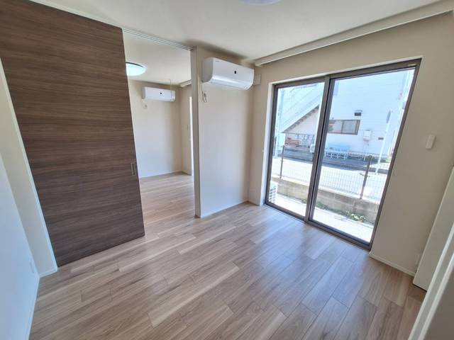 サニーコート瀬戸の居間・リビング