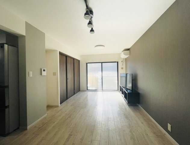 【居間・リビング】 | チサンマンション室見III | 2015年に全面リフォームした3LDK！居住中ですがご予約で内覧できます（撮影：2025年11月）