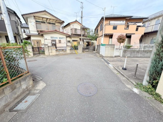 【前面道路含む現地写真】