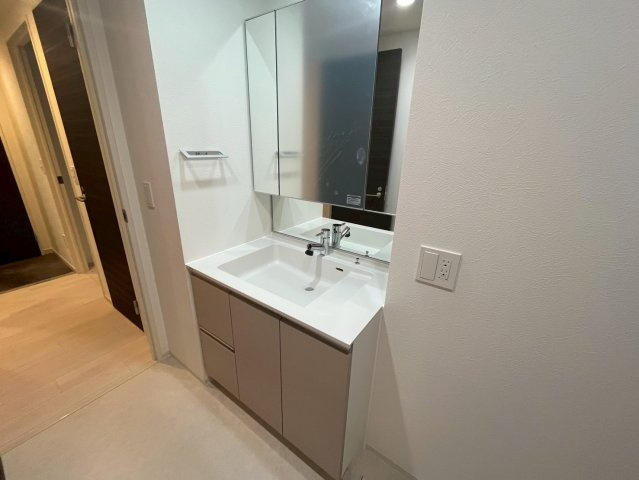 Parc de Vert Esakaの独立洗面台