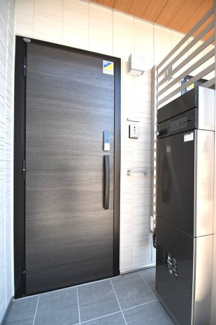 【玄関】 | TORISIASメソン