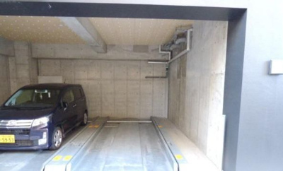 【駐車場】 | PAPILLON | 車をお持ちの方に嬉しい駐車場付きの物件です