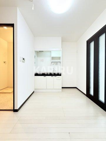 サンコート勝山の居間・リビング