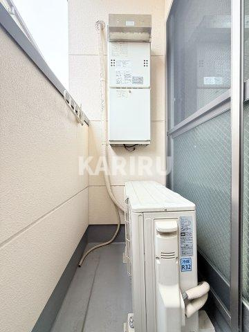 サンコート勝山のバルコニー