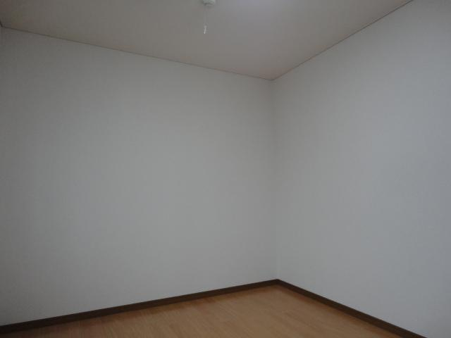 コーポナカネ　　 刈谷市近郊の賃貸はクラスホームの内装|南洋室