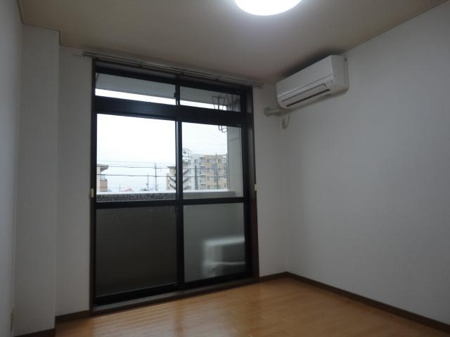 コーポナカネ　　 刈谷市近郊の賃貸はクラスホームの内装|北洋室