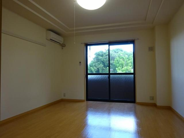 【内装】 | サンハウス富士 | 洋室