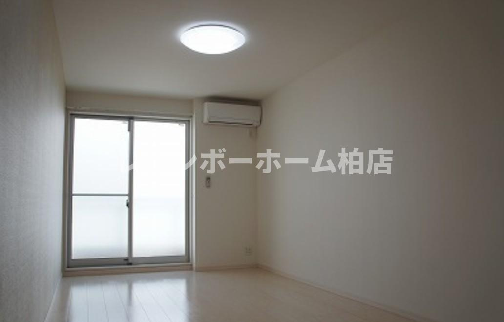 仲介手数料（賃料の1.10ヵ月）の50％OFF対象物件！の内装|おしゃれな内装です