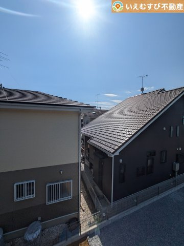 Livele Garden.S　寄居町桜沢の展望|高い建物が無く開放感のある展望
バルコニーからの展望も開けていて閑静な住宅地が望めます。日当りも良いですね♪