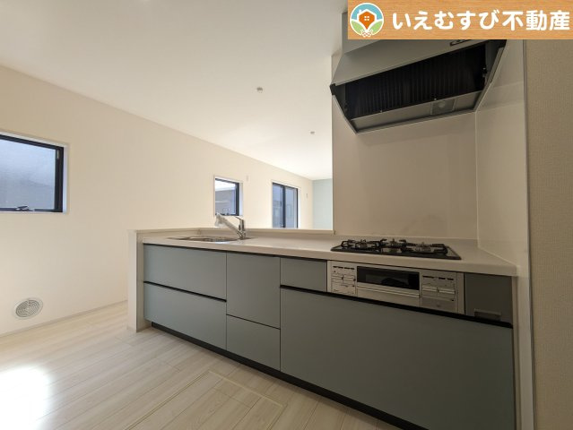 Livele Garden.S　寄居町桜沢のキッチン|機能性収納性に溢れるキッチン。
収納もたっぷり付いていてすっきり片付く！毎日楽しくお料理が出来そうです！