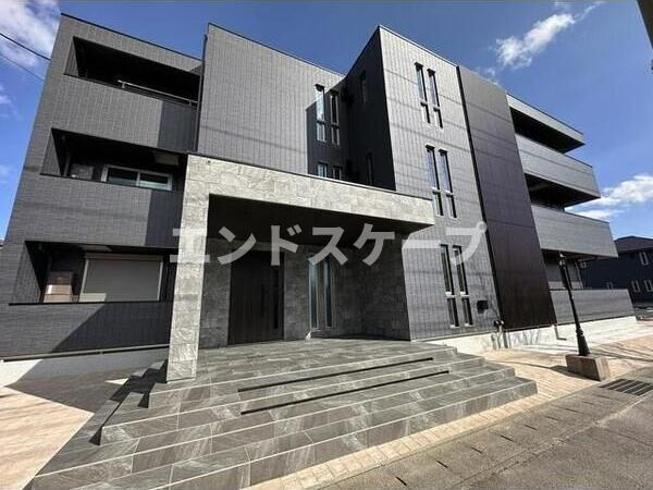 GRAND　HILLS　けやきの外観|高崎、前橋のお部屋探しはエンドスケープまで！お客様の理想お聞かせ下さい♪