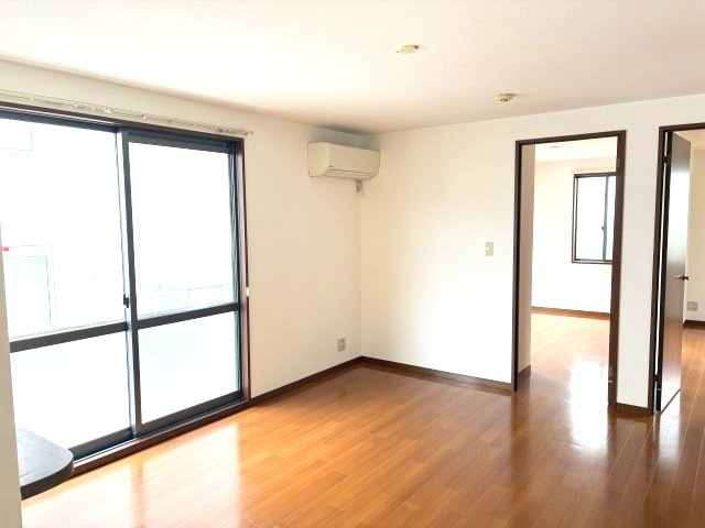 コートハウス大泉学園の居間・リビング