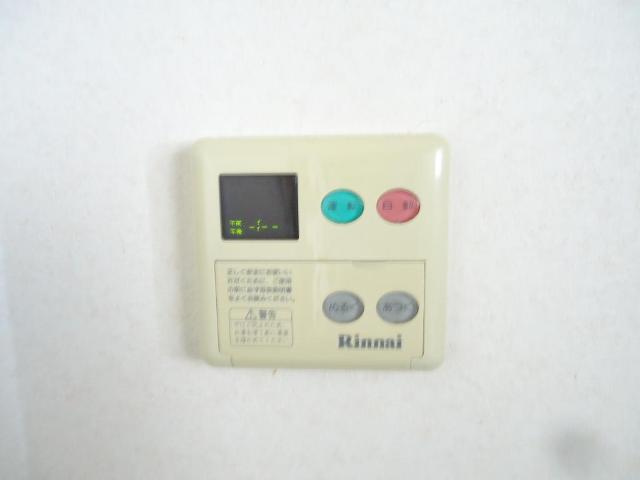 ドリームガーデン　　 刈谷市近郊の賃貸はクラスホームの設備|給湯器リモコン（イメージ）