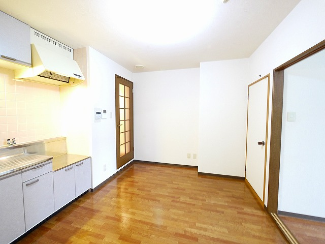 グランシャリオ桜井の居間・リビング|ゆったり過ごせます