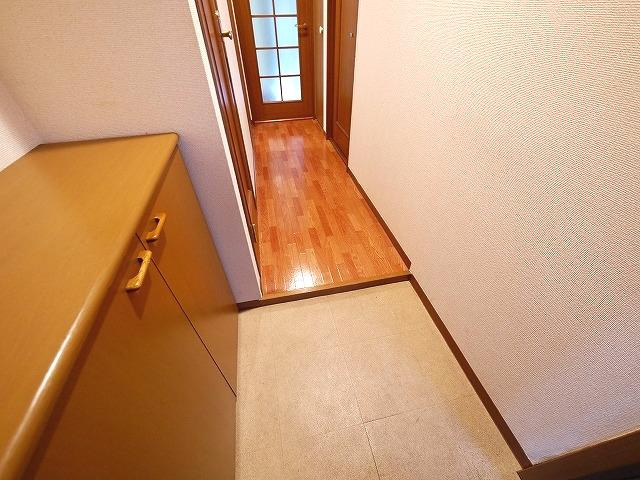 グランシャリオ桜井の玄関|落ち着いた玄関です