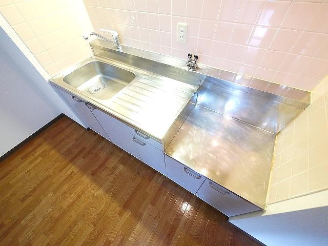 グランシャリオ桜井のキッチン|キッチンでお料理をお楽しみください