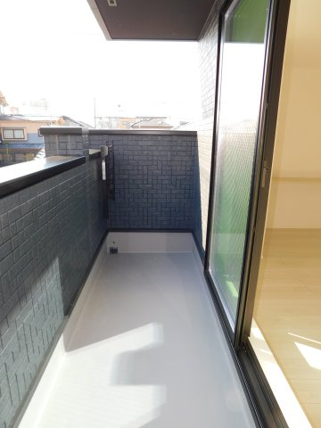 名古屋市中村区北浦町の新築一戸建のバルコニー|◇バルコニー◇　　南面で陽当り良好♪　