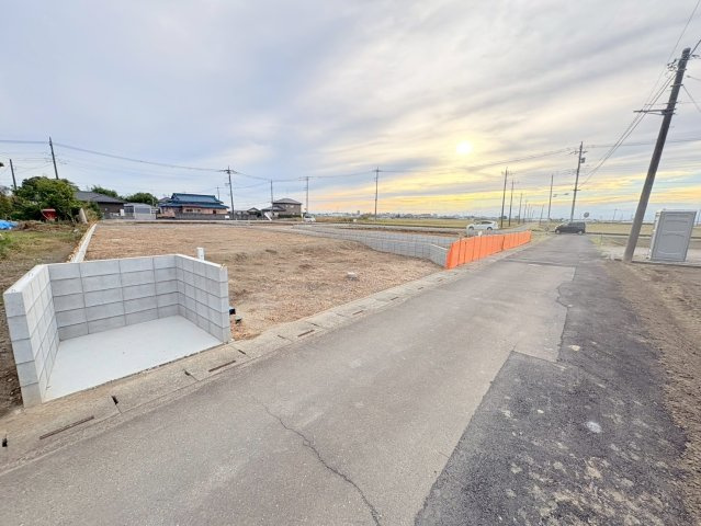 川越市鴨田　建築条件なし売地　東武東上線『川越駅』バス26分　【芳野小学区】の外観