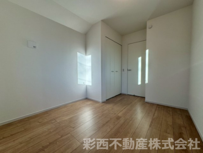 所沢市上新井 新築一戸建の洋室